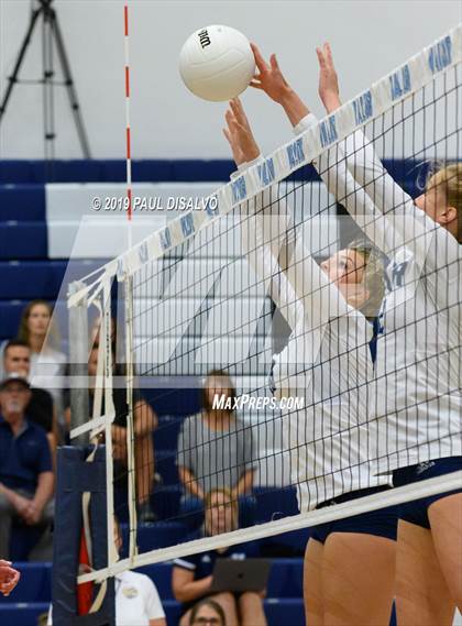 Thumbnail 3 in Rock Canyon @ Valor Christian photogallery.