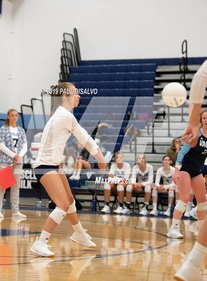 Thumbnail 2 in Rock Canyon @ Valor Christian photogallery.