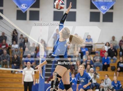 Thumbnail 3 in Thorp @ Clear Lake (WIAA D4 Regional)  photogallery.