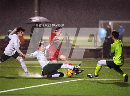 Thumbnail 2 in Sacred Heart Cathedral Preparatory vs St. Ignatius photogallery.