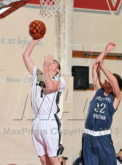 Thumbnail 2 in Forest Lake Christian vs. Valley Christian (Viking Classic) photogallery.