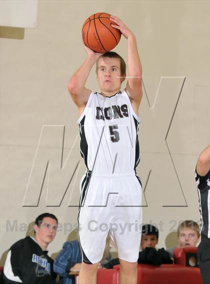 Thumbnail 3 in Forest Lake Christian vs. Valley Christian (Viking Classic) photogallery.