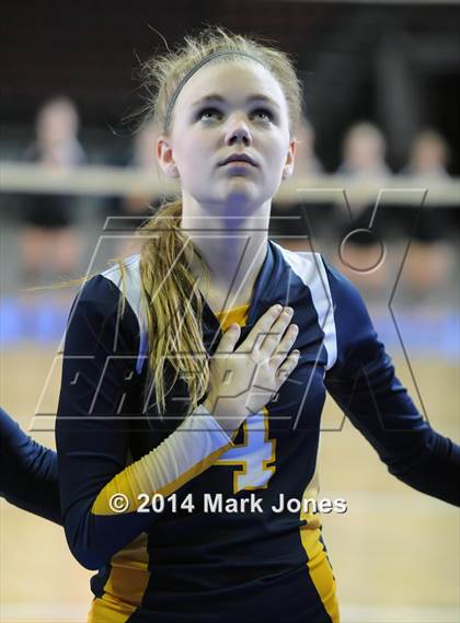 Thumbnail 3 in Arizona Lutheran Academy vs. Glendale Prep Academy (AIA D5 Final) photogallery.