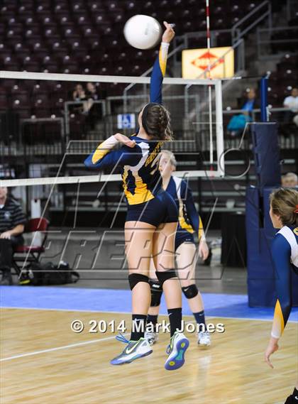 Thumbnail 1 in Arizona Lutheran Academy vs. Glendale Prep Academy (AIA D5 Final) photogallery.
