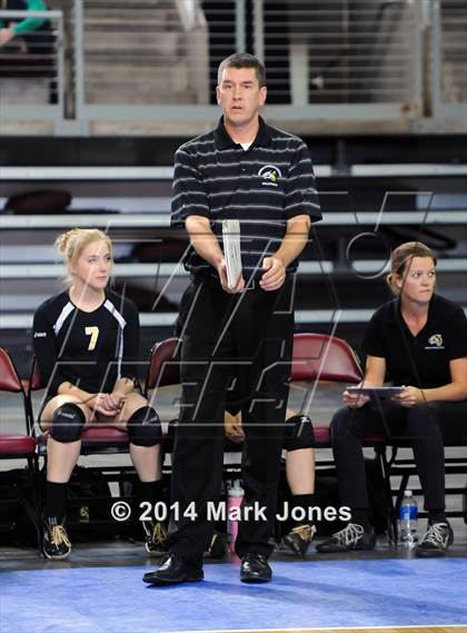 Thumbnail 3 in Arizona Lutheran Academy vs. Glendale Prep Academy (AIA D5 Final) photogallery.