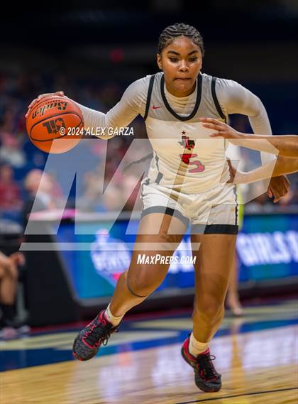 Thumbnail 1 in Liberty vs. Mansfield Timberview (UIL 5A Basketball Final) photogallery.