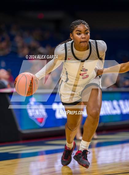 Thumbnail 3 in Liberty vs. Mansfield Timberview (UIL 5A Basketball Final) photogallery.