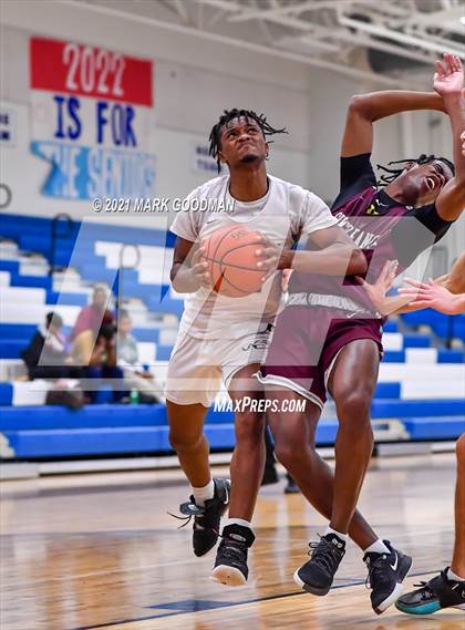 Thumbnail 3 in Klein Collins vs Cinco Ranch photogallery.