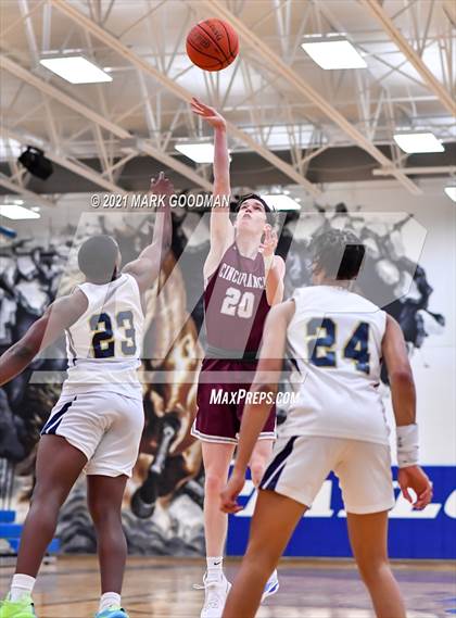 Thumbnail 2 in Klein Collins vs Cinco Ranch photogallery.
