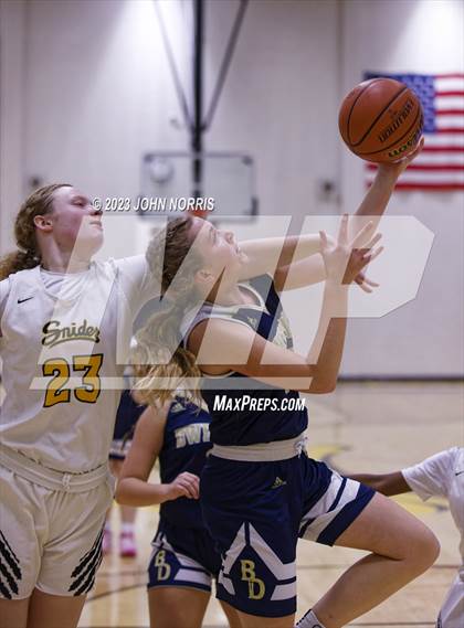 Thumbnail 1 in Fort Wayne Bishop Dwenger @ Fort Wayne Snider photogallery.