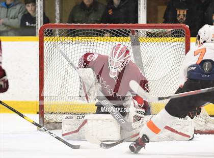 Thumbnail 2 in Kimball Union vs. Salisbury (NEPSAC Elite 8 Quarterfinal) photogallery.