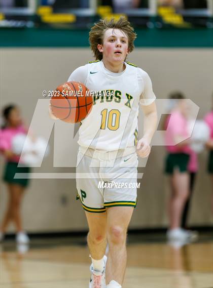 Thumbnail 3 in Lincoln East @ Pius X photogallery.
