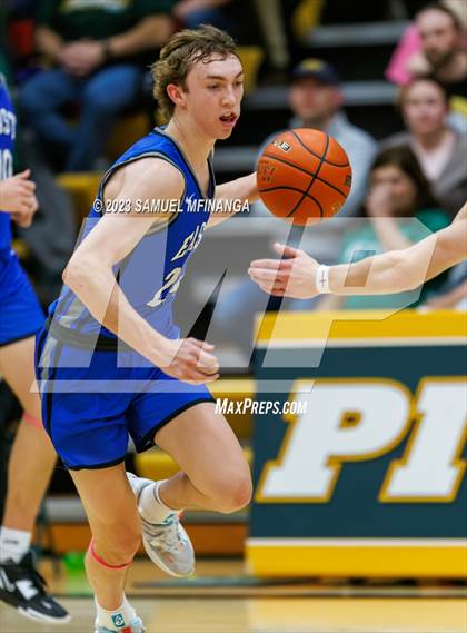 Thumbnail 3 in Lincoln East @ Pius X photogallery.