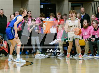 Thumbnail 1 in Lincoln East @ Pius X photogallery.