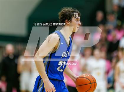 Thumbnail 3 in Lincoln East @ Pius X photogallery.