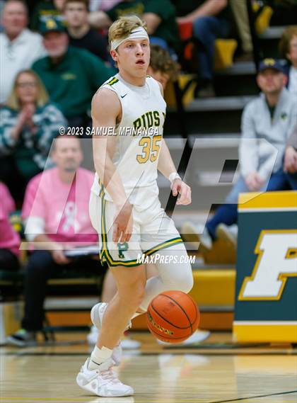 Thumbnail 3 in Lincoln East @ Pius X photogallery.