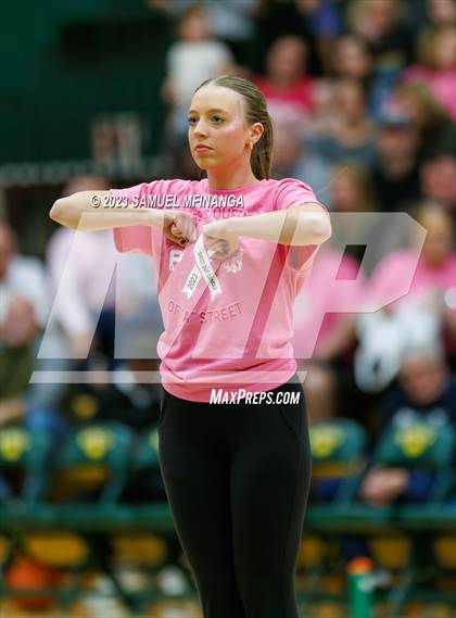 Thumbnail 3 in Lincoln East @ Pius X photogallery.