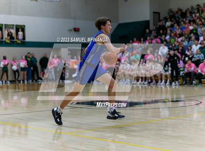 Thumbnail 3 in Lincoln East @ Pius X photogallery.