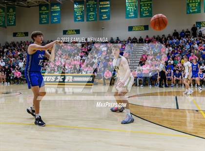 Thumbnail 3 in Lincoln East @ Pius X photogallery.