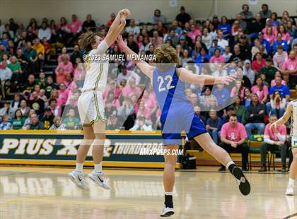 Thumbnail 3 in Lincoln East @ Pius X photogallery.