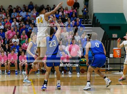 Thumbnail 3 in Lincoln East @ Pius X photogallery.