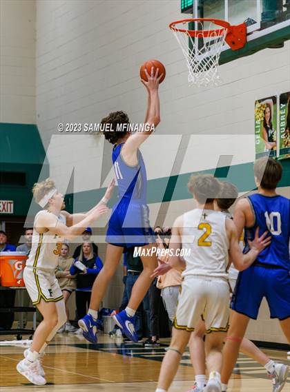 Thumbnail 2 in Lincoln East @ Pius X photogallery.