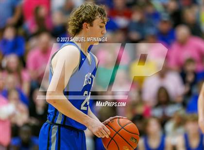 Thumbnail 1 in Lincoln East @ Pius X photogallery.