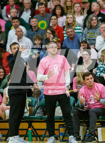 Thumbnail 3 in Lincoln East @ Pius X photogallery.