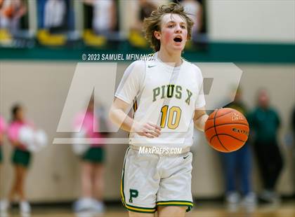 Thumbnail 3 in Lincoln East @ Pius X photogallery.