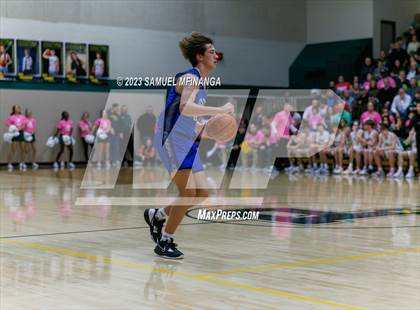 Thumbnail 2 in Lincoln East @ Pius X photogallery.