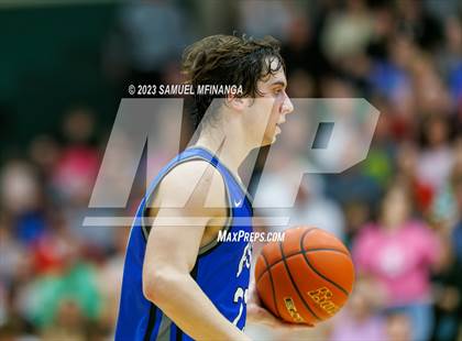 Thumbnail 2 in Lincoln East @ Pius X photogallery.