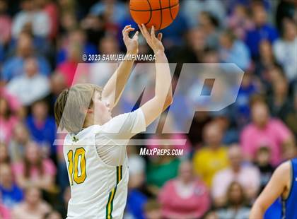 Thumbnail 2 in Lincoln East @ Pius X photogallery.