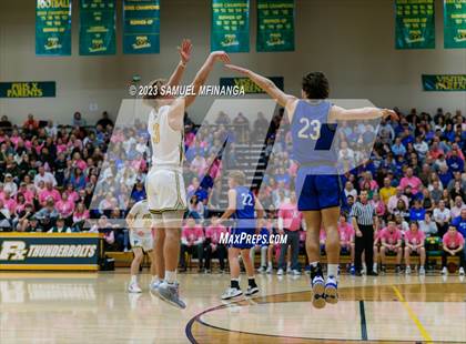 Thumbnail 3 in Lincoln East @ Pius X photogallery.