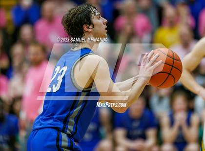 Thumbnail 2 in Lincoln East @ Pius X photogallery.
