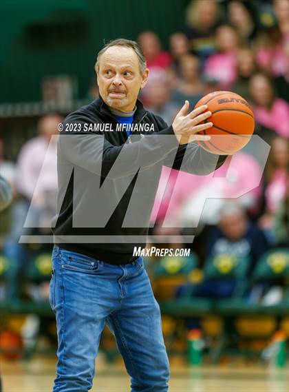 Thumbnail 3 in Lincoln East @ Pius X photogallery.