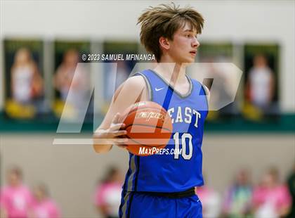 Thumbnail 1 in Lincoln East @ Pius X photogallery.