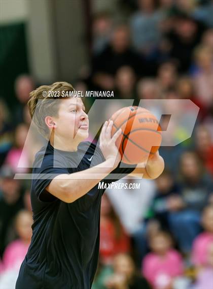 Thumbnail 2 in Lincoln East @ Pius X photogallery.