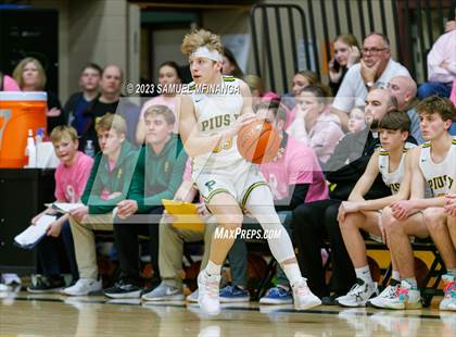 Thumbnail 2 in Lincoln East @ Pius X photogallery.