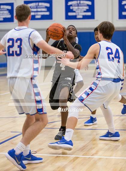 Thumbnail 2 in Greer @ Byrnes photogallery.