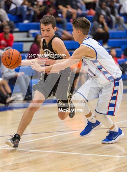 Thumbnail 3 in Greer @ Byrnes photogallery.
