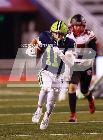 Thumbnail 3 in Ridgeline vs Spanish Fork (UHSAA 4A Semifinal) photogallery.