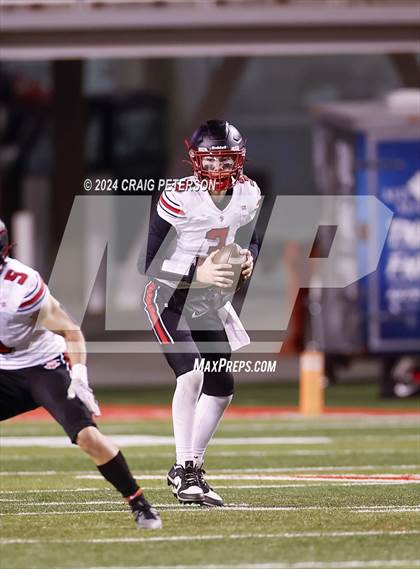 Thumbnail 3 in Ridgeline vs Spanish Fork (UHSAA 4A Semifinal) photogallery.