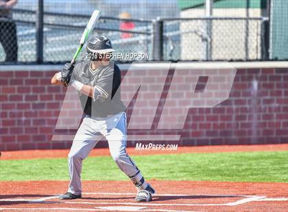Thumbnail 2 in Chavez @ St. Mary's (CIF SJS D1 Round 1 Playoff) photogallery.