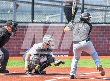 Thumbnail 3 in Chavez @ St. Mary's (CIF SJS D1 Round 1 Playoff) photogallery.