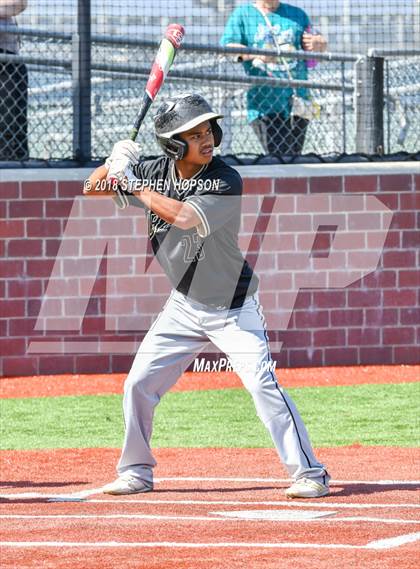 Thumbnail 2 in Chavez @ St. Mary's (CIF SJS D1 Round 1 Playoff) photogallery.