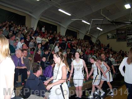 Thumbnail 3 in Sacred Heart-Griffin TOC Ceremony photogallery.