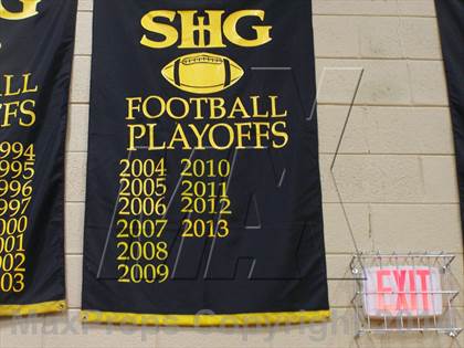 Thumbnail 3 in Sacred Heart-Griffin TOC Ceremony photogallery.