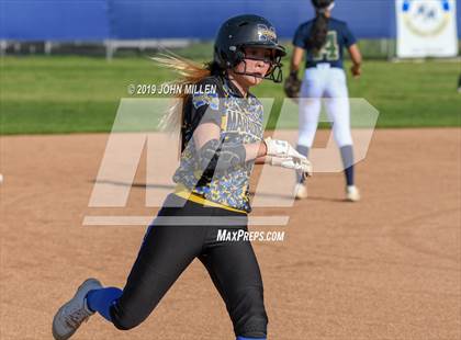 Thumbnail 3 in Del Norte @ Mira Mesa photogallery.