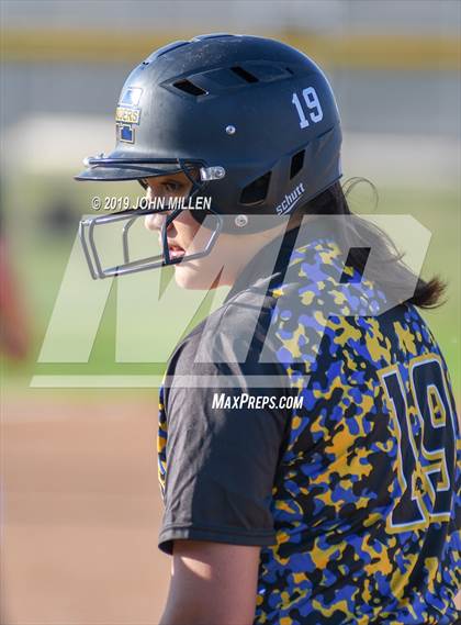 Thumbnail 1 in Del Norte @ Mira Mesa photogallery.
