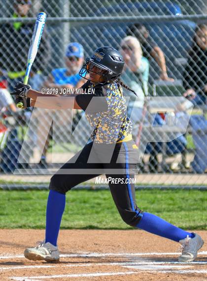 Thumbnail 1 in Del Norte @ Mira Mesa photogallery.